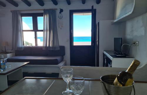 Apartamentos Gamba 5 pax con terraza frente al mar - Foto 3