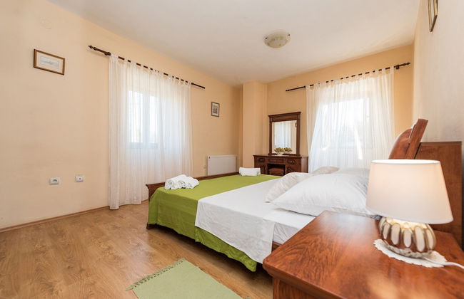 Villa Petrovi Dvori - Foto 2