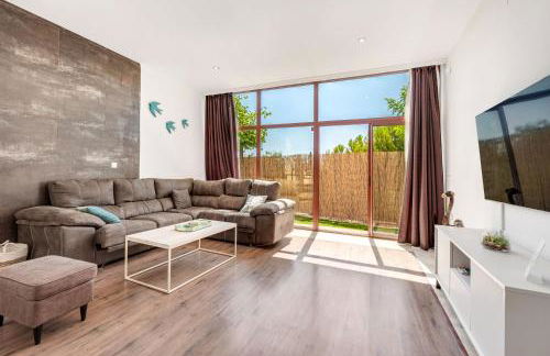 Villa Serena Marbella - Luxury villa with pool & sea views - Photo 3