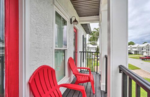 Modern PCB Home with Private Yard and Pool Access - Foto 27