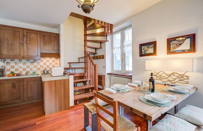 La Torre In The Center Of Town - Foto 2