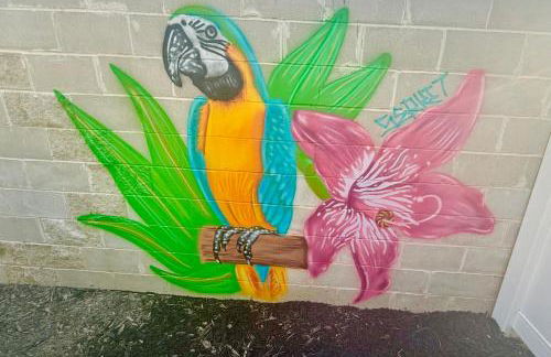 Bayfront Cottage- Pool - Hot Tub - Close to Beach - Foto 28