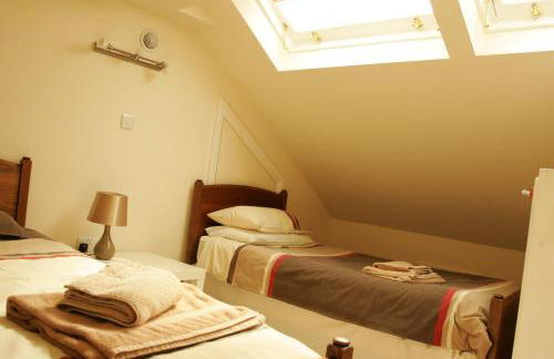 The Wriggly Tin, Millers Dale - Photo 5