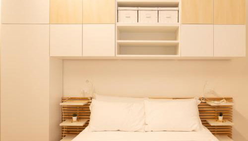 Battisti Flat, near station - Foto 4, wardrobe