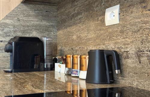 Milan - 2BR 2BA Apt - 5 min walk to Metro & Train - Foto 6