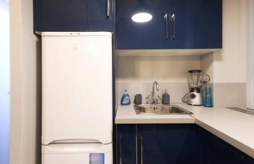 Newly renovated spacious apartment in Montorgeuil area - Photo 21