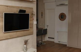 New elegant apartment with free parking and wifi - Foto 13