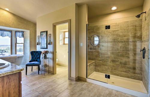 Beulah Home with Wraparound Porch and Mtn Views - Foto 13