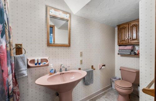 Lily Bay Lodge by Simple Life Rentals - Photo 7