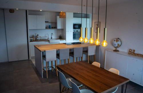 La Business class - Standing - Tramway - Parking - Foto 30