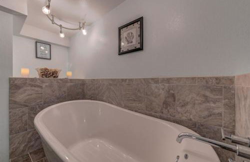 Driftwood Condos at Lumberyard Lofts - Foto 13