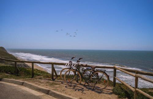 Surf GuestHouse - 7min walk to the beach - Foto 11