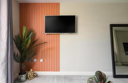 Perfect for Silverstone - Stylish 2BR - Free Parking - Foto 4