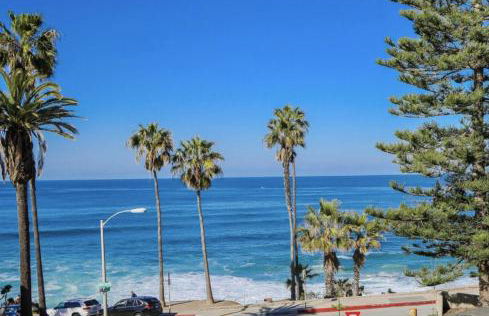 Amazing La Jolla Ocean View 2 bedroom apartment - Photo 3