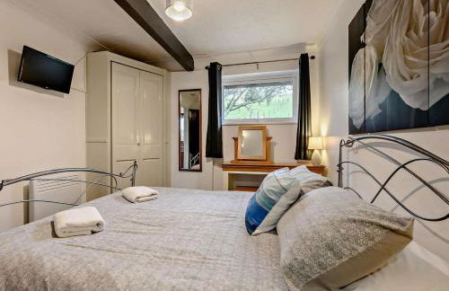 1 Bed in Looe oc-90170 - Photo 13