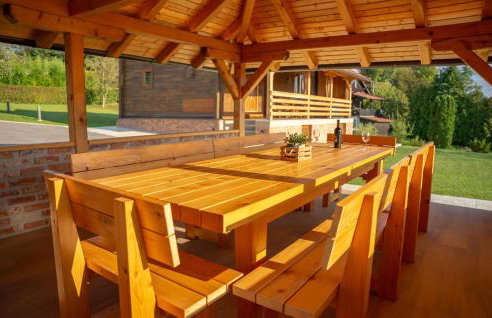 Awesome Home In Jamnica Pisarovinska With Sauna - Foto 16