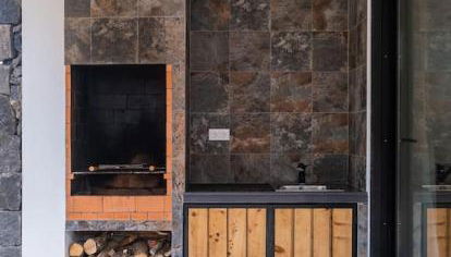 Lotus House - Heated Pool & Jacuzzi near the Beach - Photo 5