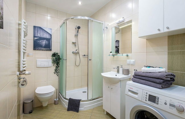 Lothus - by Kairos Apartments - Photo 17