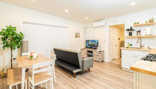 Chic Historic Route 66 Home - Ideal for Relaxation - Foto 3