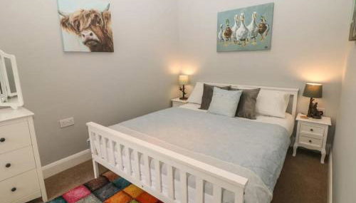 Sunshine Cottage Tideswell, Games room included. - Foto 3