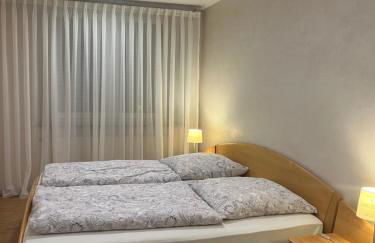 City Home- Business Apartment, private Parking Free - Foto 5