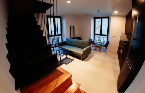 Apartamentos Plaza de España 6 - Foto 1