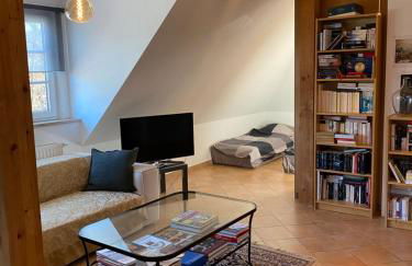 Helle und ruhige Dachgeschosswohnung - Foto 7