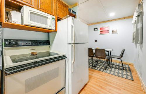 Lakefront Cabin with Fire Pit, Dock, and Boat Rental - Foto 13