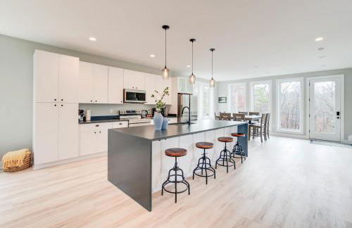 Family Getaway 1 min to Bryce Resort KING Bed Fire Pit - Foto 22