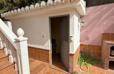 Family chalet villa Otura 5 habitaciones - Photo 23