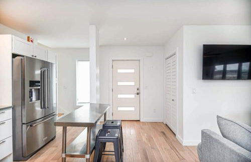 Latitude Adjustment Walk to Beach & Dining! - Foto 50