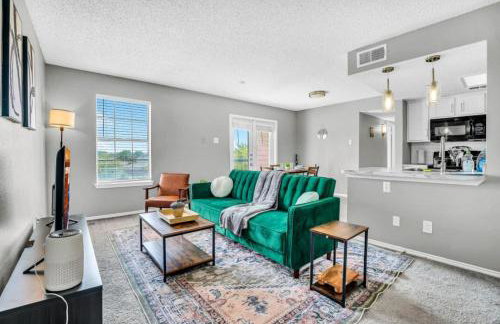 Fresh and Modern 2BR with Gym and Pool - Foto 2