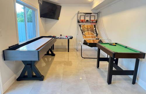 Spacious 4/4 Home Central To All Attractions - Foto 3