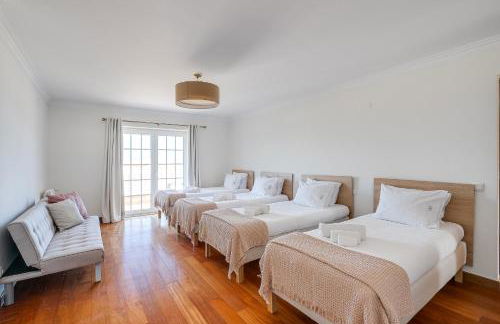 Ericeira Vila Martinho - Piscina e Vista Mar, by Hopstays - Foto 10