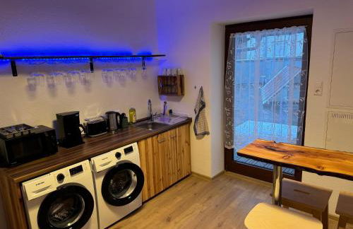 5-room apartment (120 sqm) with 2 bathrooms, 2 kitchens, bar area & balcony directly in the city centre - Foto 3