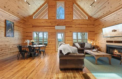 Cabin 4 Mtn View Cabin Near River with Fire Pit and Hot Tub - Foto 6