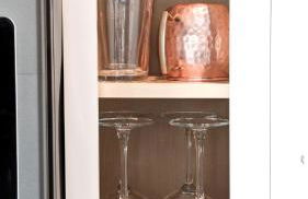 LUX Modern Chalet, Pool & Hot Tub, 10 Mins to the Mountain & Incredible Views - Photo 12