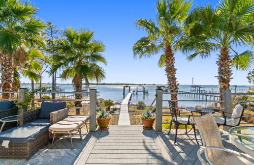 New! Pirate`s Cove! Waterfront! 2 Dog Friendly, Free Activities Included! - Foto 1