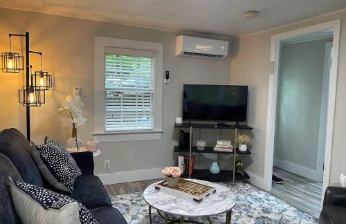 Spacious 1 Bedroom Close to Everything 4 - Foto 10