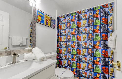 Stunning 5 bedroom pool home in gated community minutes from Disney - Foto 50