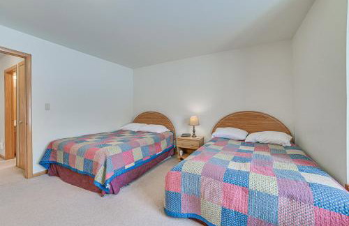 Cozy Mancelona Home Ski, Golf and Snowmobile! - Foto 17