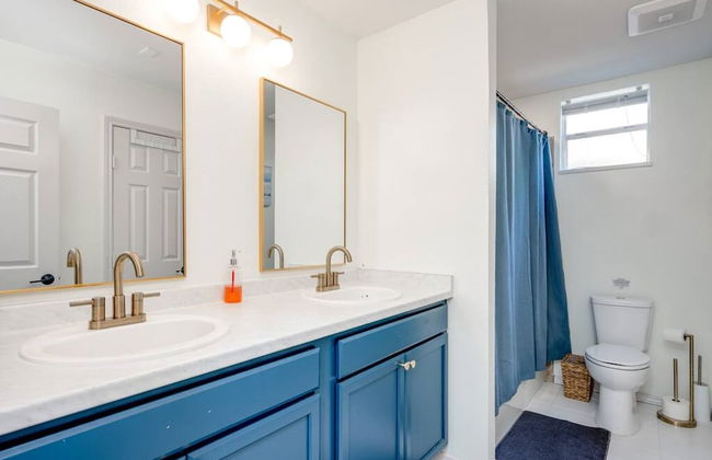 4 2 wow 180 Lake Views hot tub Pickleball Tennis POA Court EV Charger Wheelchair Ramp POA Pool - Foto 61