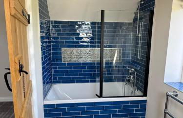 Fallow View - Luxury Countryside Cottage - Photo 19