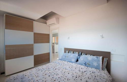 Exclusive rooftop apartment with large terrace in Solari/Tortona - Foto 17