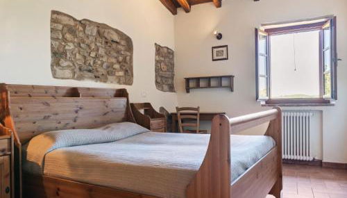 Tranquil Village Stay with Fireplace - Foto 4