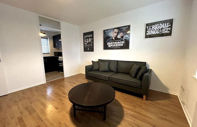 Essex 2 Bed Flat Near Station With Free Parking - Foto 17