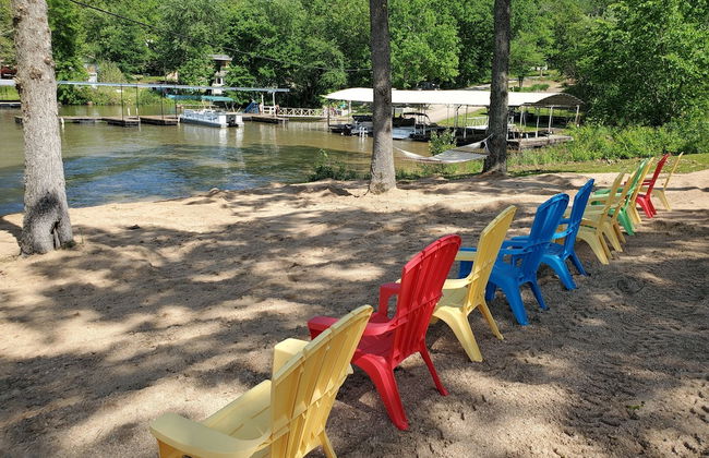 Lazy Dayz Resort - Photo 62