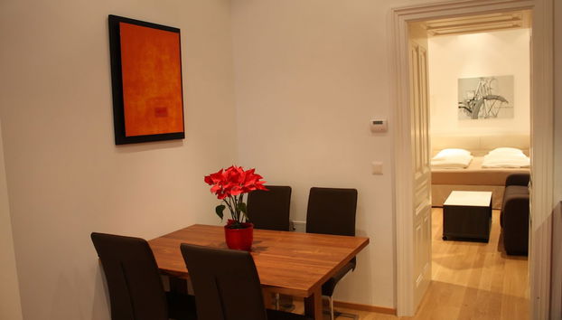 Essbereich im Zimmer