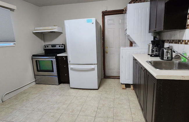 Chesskings Car Rental Guest House - Foto 8