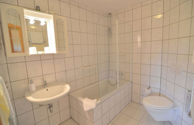 Holiday House in Monschau Near Forest - Foto 32